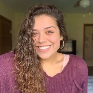 Meet your Posher, Lindsey